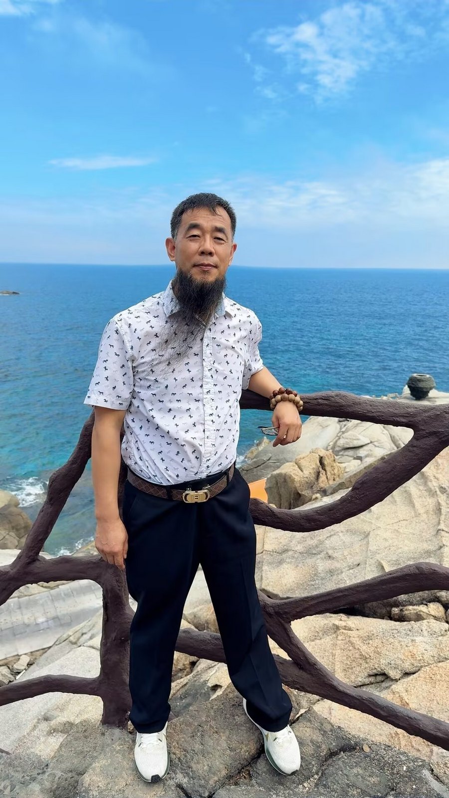 e7fa5588ab159bcff4039e5d2604f673